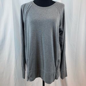 GAIAM Charcoal Gray Women's Sweatshirt‎